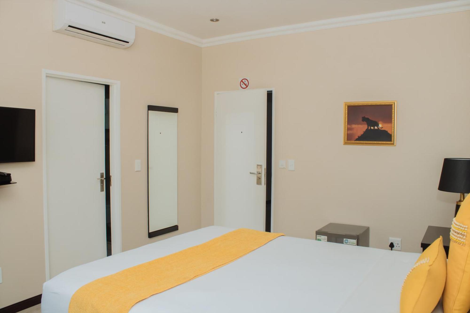 Heavenly Boutique Hotel Johannesburg Exterior photo