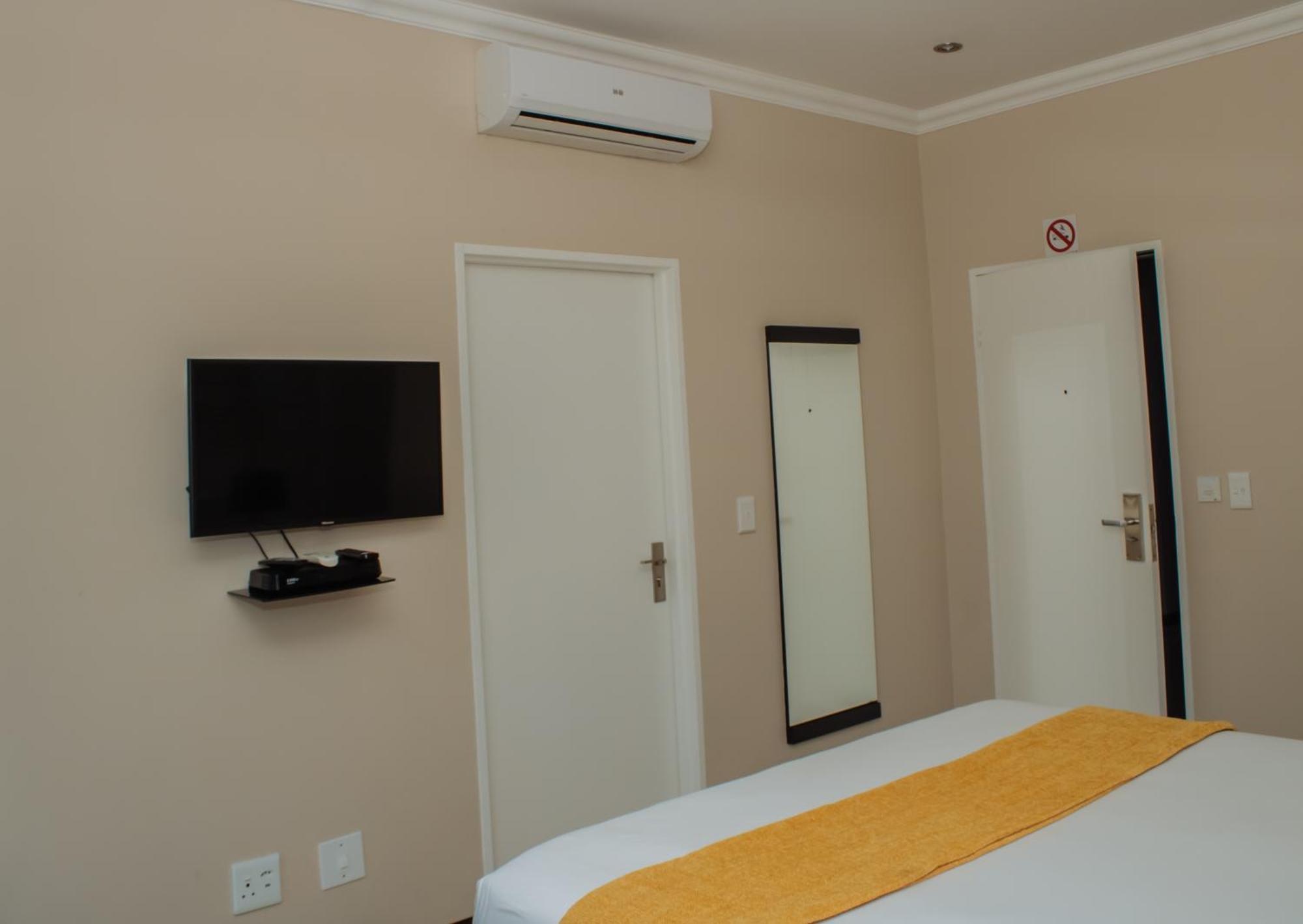 Heavenly Boutique Hotel Johannesburg Exterior photo
