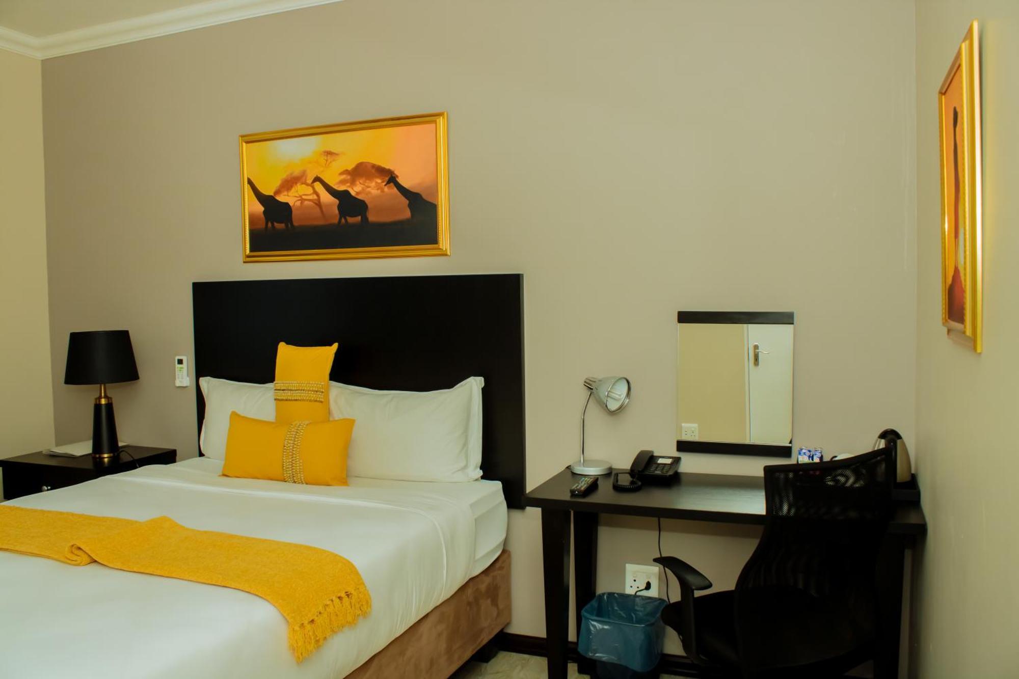 Heavenly Boutique Hotel Johannesburg Exterior photo
