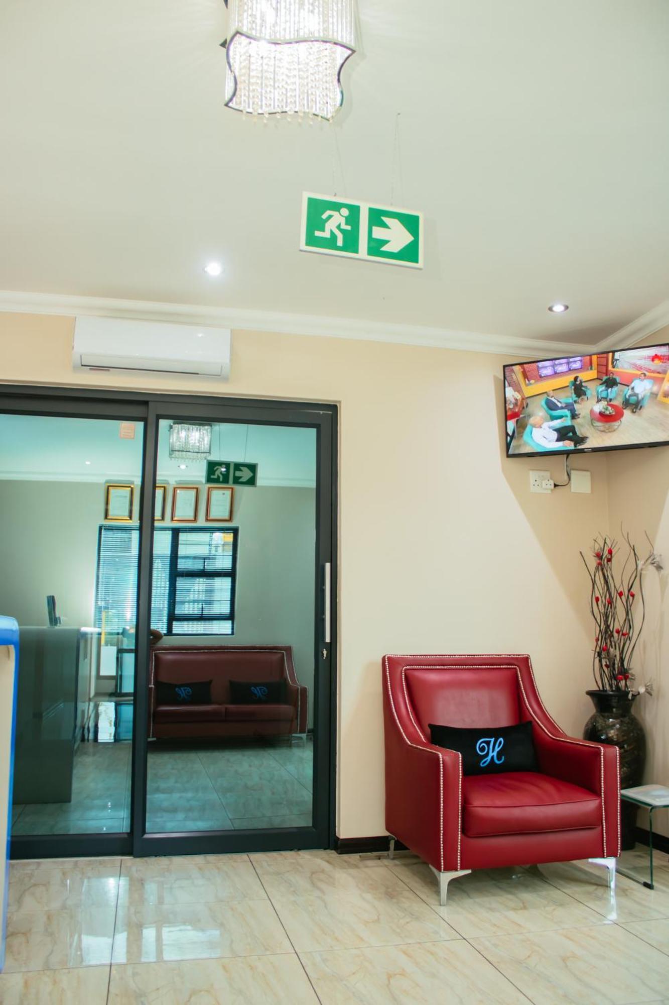 Heavenly Boutique Hotel Johannesburg Exterior photo
